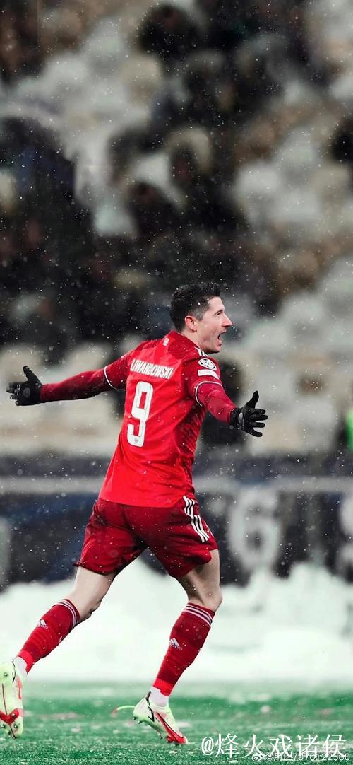 拜仁前锋莱万计划在德甲半程后接受腹股沟手术